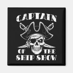Íman Avalie Capitão Do Navio Mostrar Humor Divertido Tr