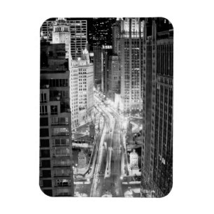 Íman Avenida norte de Michigan em Chicago após o