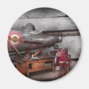 Íman Avião - O hangar de reparo