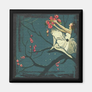 Íman Bailarina do nouveau da arte em uma árvore de