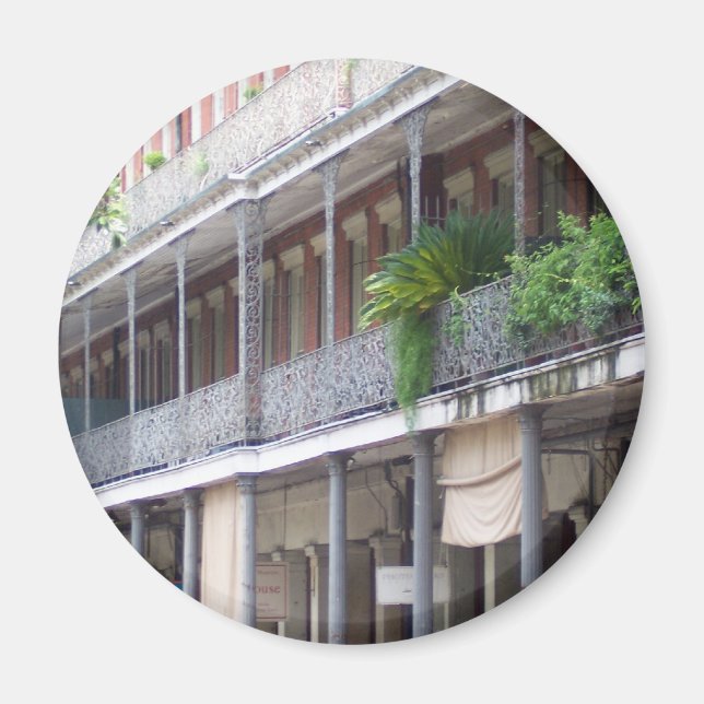 Íman Balcões no Trimestre Francês (Frente)