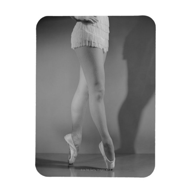 Íman Balé Dancer (Vertical)