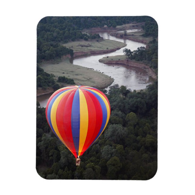 Íman Balonagem de ar quente sobre o rio Mara (Vertical)