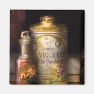 Íman Barbeiro - Pó de Toalete Violeta da Sharp & Dohme