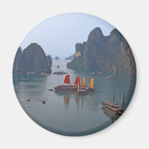 Íman Barcos à vela na Baía de Ha Long - Vietnã, Ásia