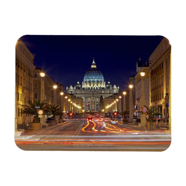 Íman Basilica de Peter, rua, em direção ao fim da estra (Horizontal)