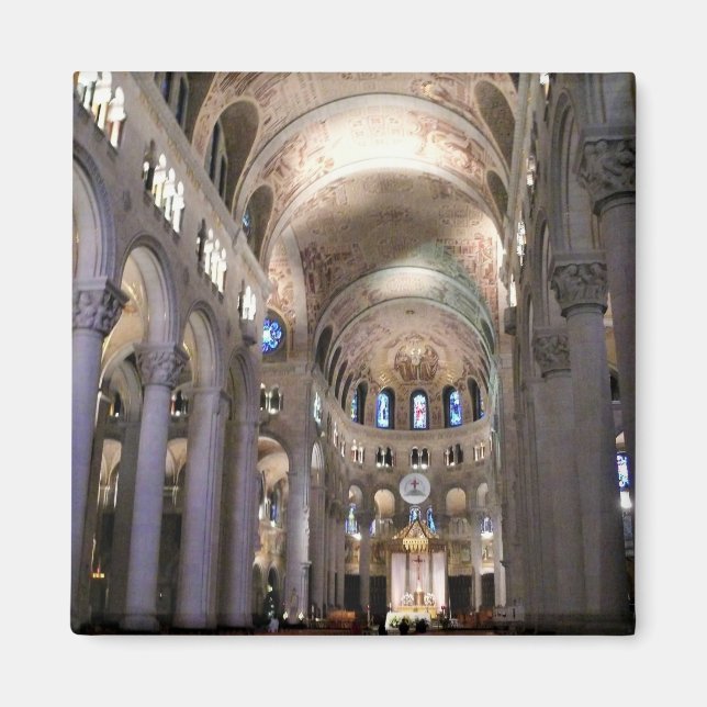 Íman Basilica de Sainte Anne de Beaupre, Quebec, Canadá (Frente)