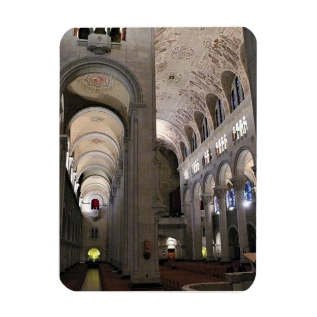 Íman Basilica de Sainte Anne de Beaupre, Quebec, Canadá (Vertical)