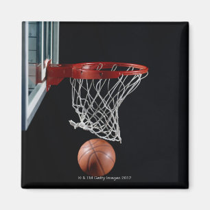 Íman Basquetebol na aro
