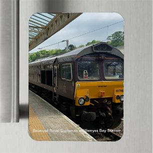 Íman Belmond Royal Scotsman na Estação Wemyss Bay em um