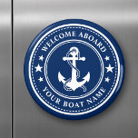 Íman Bem-vindo a bordo Nome do Barco Ancorar Estrelas M<br><div class="desc">Um ímã azul e branco marinho com âncora náutica personalizada com estrelas e o seu texto personalizado "Bem-vindo a Bordo" e o Nome do Barco ou outro texto desejado. Personalize-os com sua cor de fundo favorita e muito mais. Faz um presente excelente para qualquer ocasião.</div>