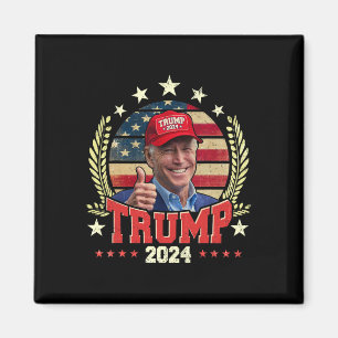 Íman Biden Vestindo Trump Red Hat Shirt Engraçado Trump