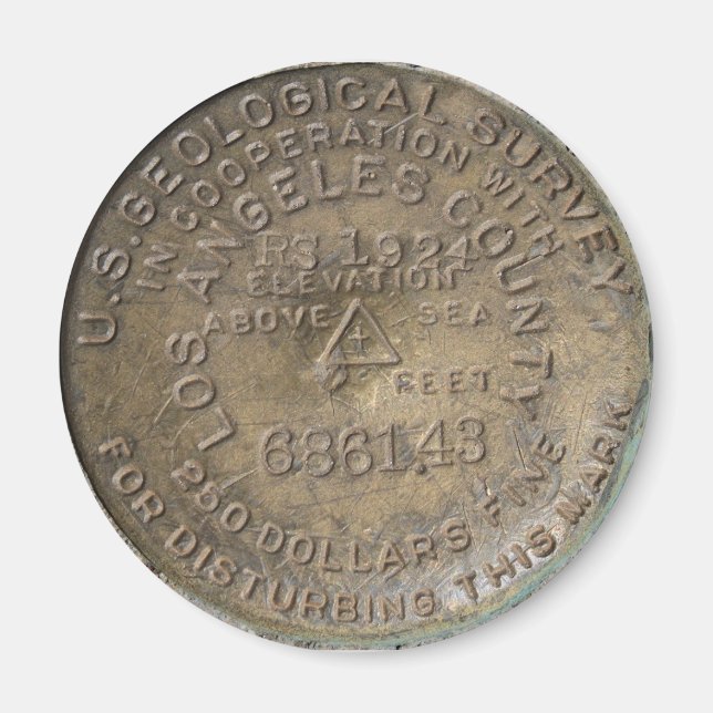 Íman Big Pines Visitor Center, Washington. Benchmark (Frente)