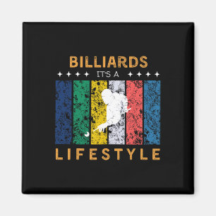 Íman Billiards É Um Jogador De Piscina Engraçado No Est