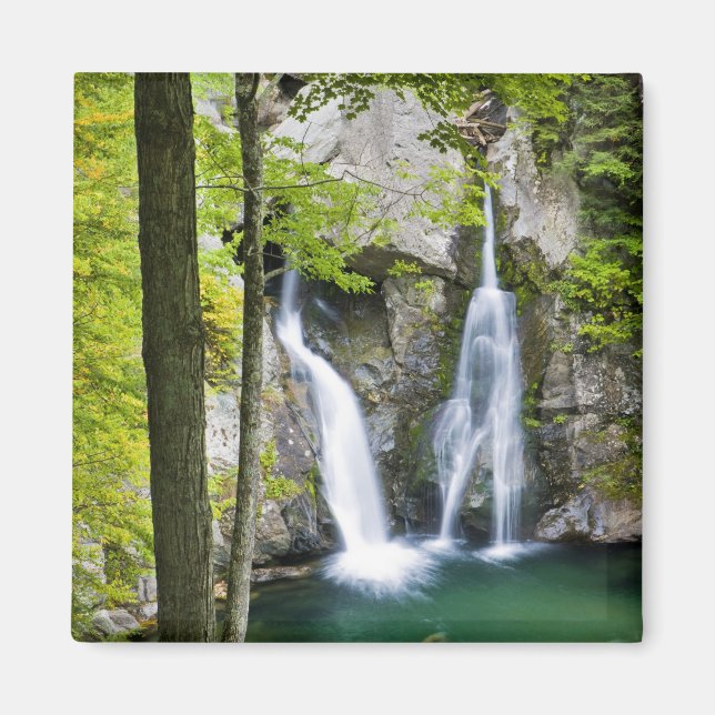 Íman Bish Bash Falls no Parque Estadual Bish Bash Falls (Frente)