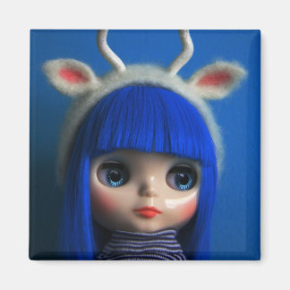 Íman Blythe blue