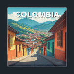 Íman Bogota Colombia La Candelaria<br><div class="desc">La Candelaria é o coração histórico de Bogotá, na Colômbia, conhecida pela sua arquitetura da era colonial, ruas de pedra calcária e uma vibrante cena cultural. Localizado no centro da cidade, esta vizinhança é uma rica mistura de encanto do mundo antigo e energia moderna. A região é o lugar de...</div>