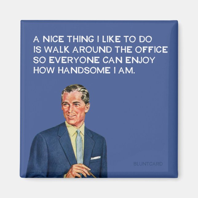 Íman Bonita no escritório. (Frente)