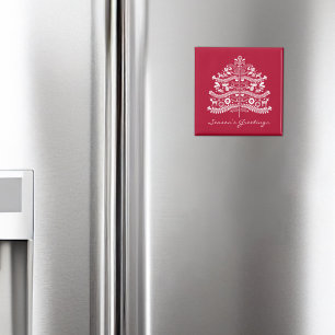 Íman Branco sobre a Árvore Nórdica de Natal Vermelha Es