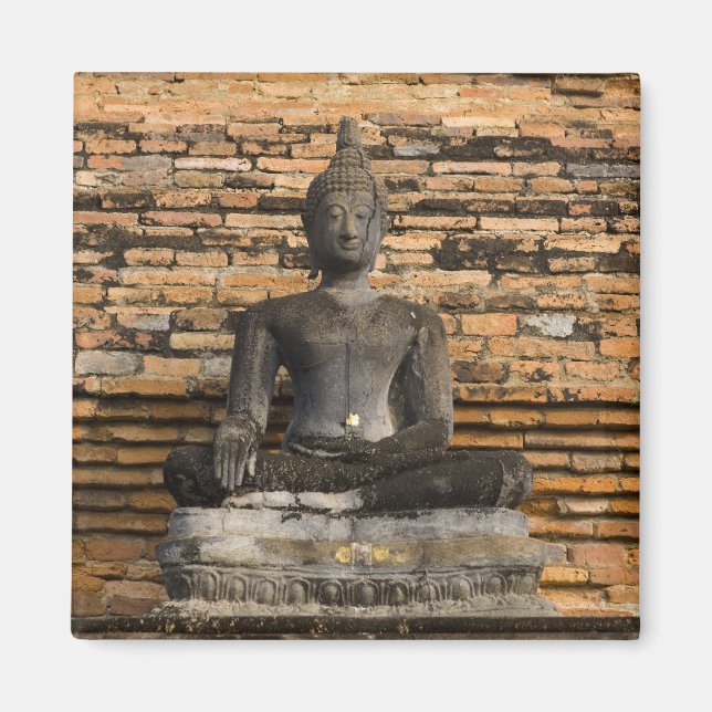 Íman Buda em Wat Mahathat. (Frente)