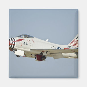 Íman Caça a jato North American Naval FJ2 Fury voando