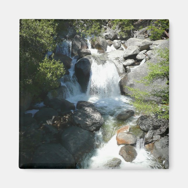 Íman Cachoeira Cascade em Yosemite National Park (Frente)