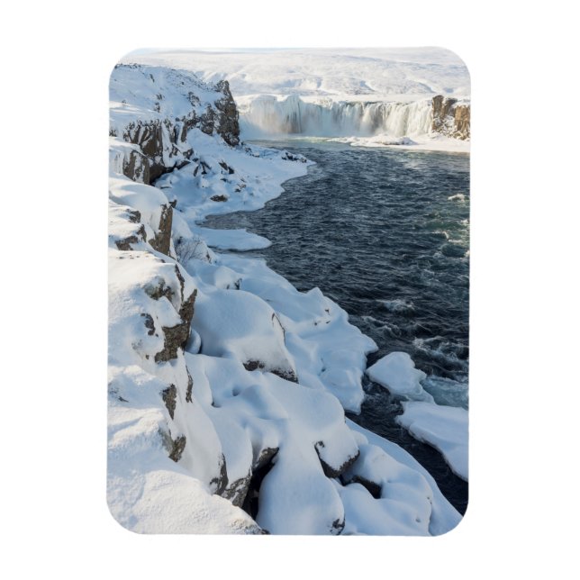Íman Cachoeira Godafoss Coberta de Neve (Vertical)