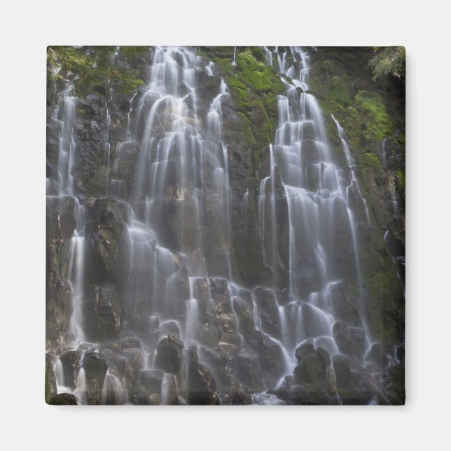 Íman Cachoeira Ramona no condado de Clackamas, Oregon (Frente)