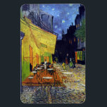 Íman Café Terrace à noite por Vincent van Gogh 1888<br><div class="desc">Tanto quanto sei,  estas imagens estão em dominio público e acreditam ser livres de usar sem restrições nos EUA. Por favor,  entre em contato comigo se você descobrir que qualquer uma dessas imagens não está no Dominio público.</div>