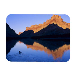 Íman Caiaque no rio Colorado em espanhol