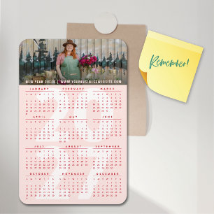 Íman Calendário Minimalista de Rosa Simples 2027 Foto d