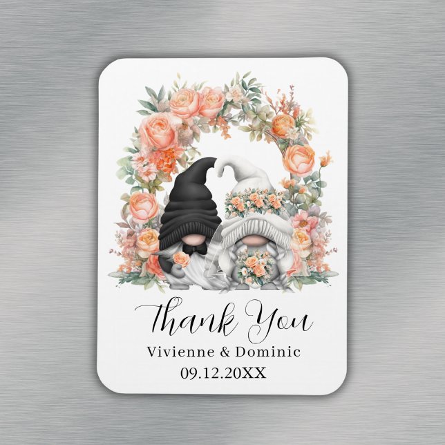 Íman Cartões de agradecimentos De Casamento Peach Flora (Peach Floral Arch Gnome Wedding Thank You Card Magnet
)