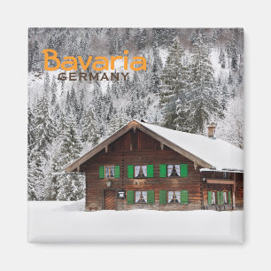 Íman Casa de madeira tradicional no ímã do texto de