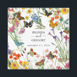 Íman Casamento Floral de Flores Selvagens de Aquarela B<br><div class="desc">Um belo design de casamento de aquarelas com flores silvestres e borboletas. Um arranjo colorido de flores e borboletas selvagens num jardim floral. Um favorito ideal para o casamento de quem ama borboletas coloridas, florais de aquarela, ilustrações de flor silvestre e arte temática botânica. Convites para casamento e outros artigos...</div>