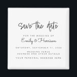 Íman Casamento Minimalista Salva a Data<br><div class="desc">Um casamento simples salve o ímã. Personalize esta design de anúncio de casamento preto e branco minimalista para ter seus detalhes pessoais e sua mensagem.</div>