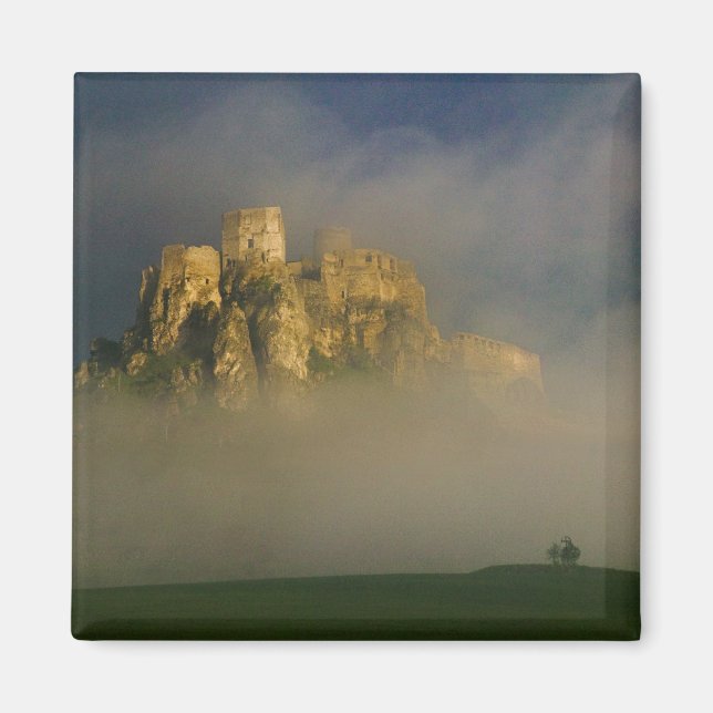 Íman Castelo Spissky na névoa, Eslováquia 2 (Frente)