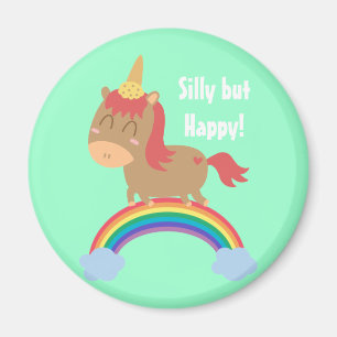 Íman Cavalo Marrom Kawaii tentando ser um Unicórnio