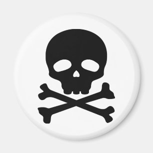 Íman Caveira de Pirata Preta em Fundo Branco