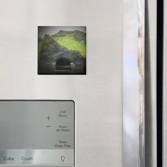 Íman Caverna do Mar de Basalt, Ilha de Akun (In Situ (Fridge))