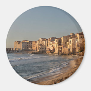 Íman Cefalu, cidade do beira-mar em Sicília