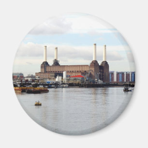 Íman Central eléctrica de Battersea, Londres, Reino