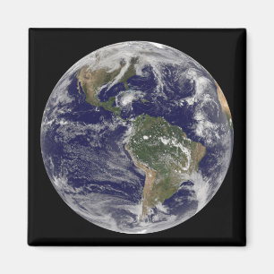 Íman Cheio Terra mostrando o furacão Paloma