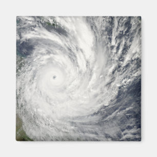 Íman Ciclone tropical Yasi sobre Austrália