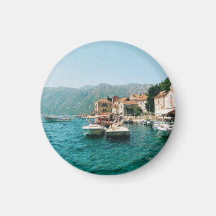 Íman Cidade costeira de Perast, Montenegro