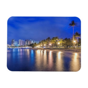 Íman Cidade de Waikiki em Dawn