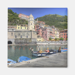 Íman Cidade na encosta de Vernazza, Cinque Terre, Ligúr