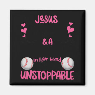 Íman Com Jesus no Coração e uma Bola de Softbol Ela é I