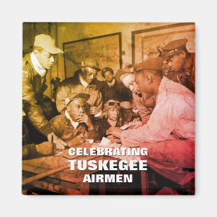 Íman Comemorando os TUSKEGEE AIRMEN