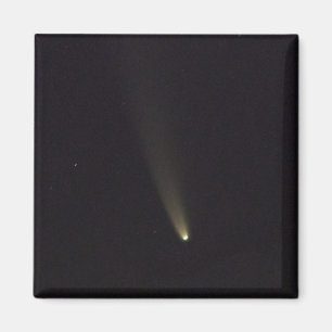 Íman Comet NEOWISE in Night Sky