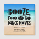 Íman Comida Engraçada Má Dança Move Casamento de Praia<br><div class="desc">O casamento de praia favorece ímãs em um design de "Booze,  comida e dança ruim". Personalize com seus nomes,  data do casamento e local. Pode ser usado como um salvamento da data ou um favor de casamento. Visite nossa loja para ver produtos coordenadores nesta design.</div>